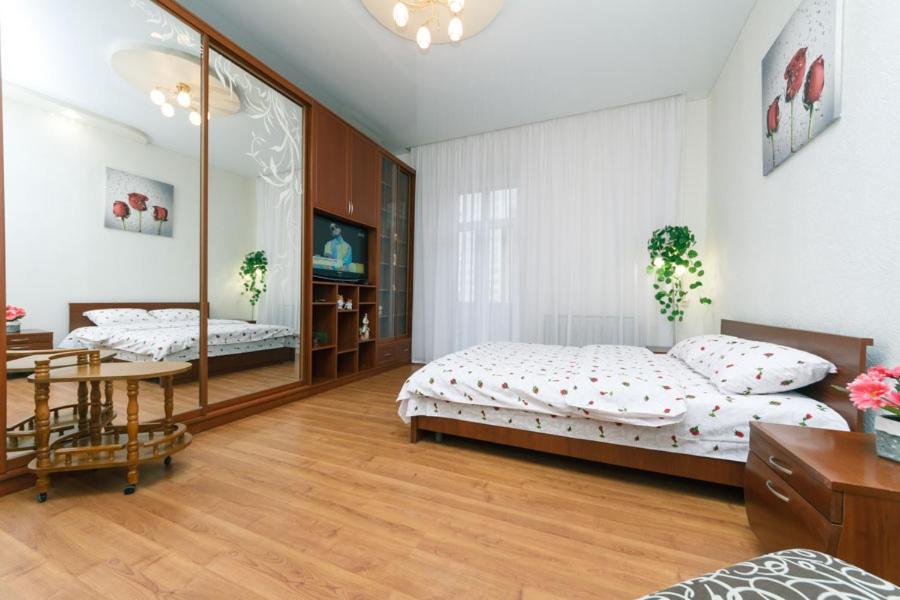 Apartamento Flat Kiev Exterior foto