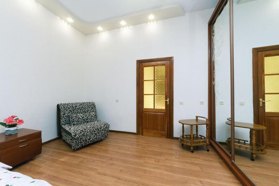 Apartamento Flat Kiev Exterior foto